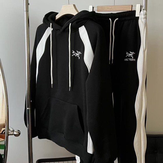 아크테릭스 상하의 츄리닝 세트 남여공용