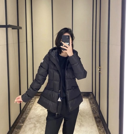 몽클레어 아보체 Avoce 여성 패딩