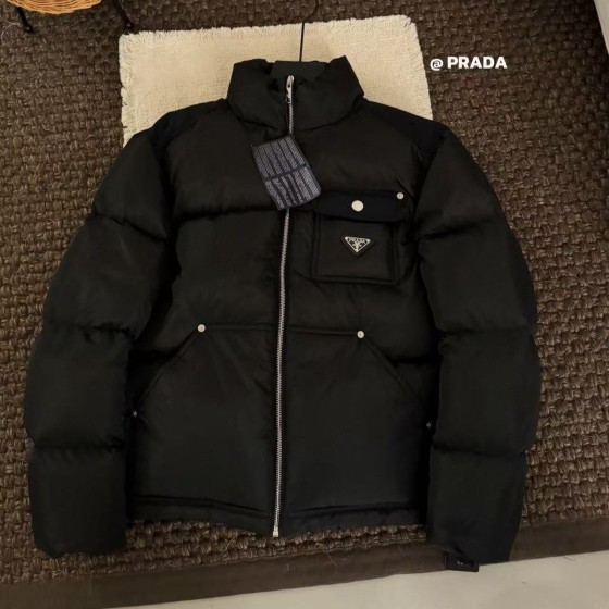 PRADA 프라다 Re-Nylon 남성 패딩 자켓
